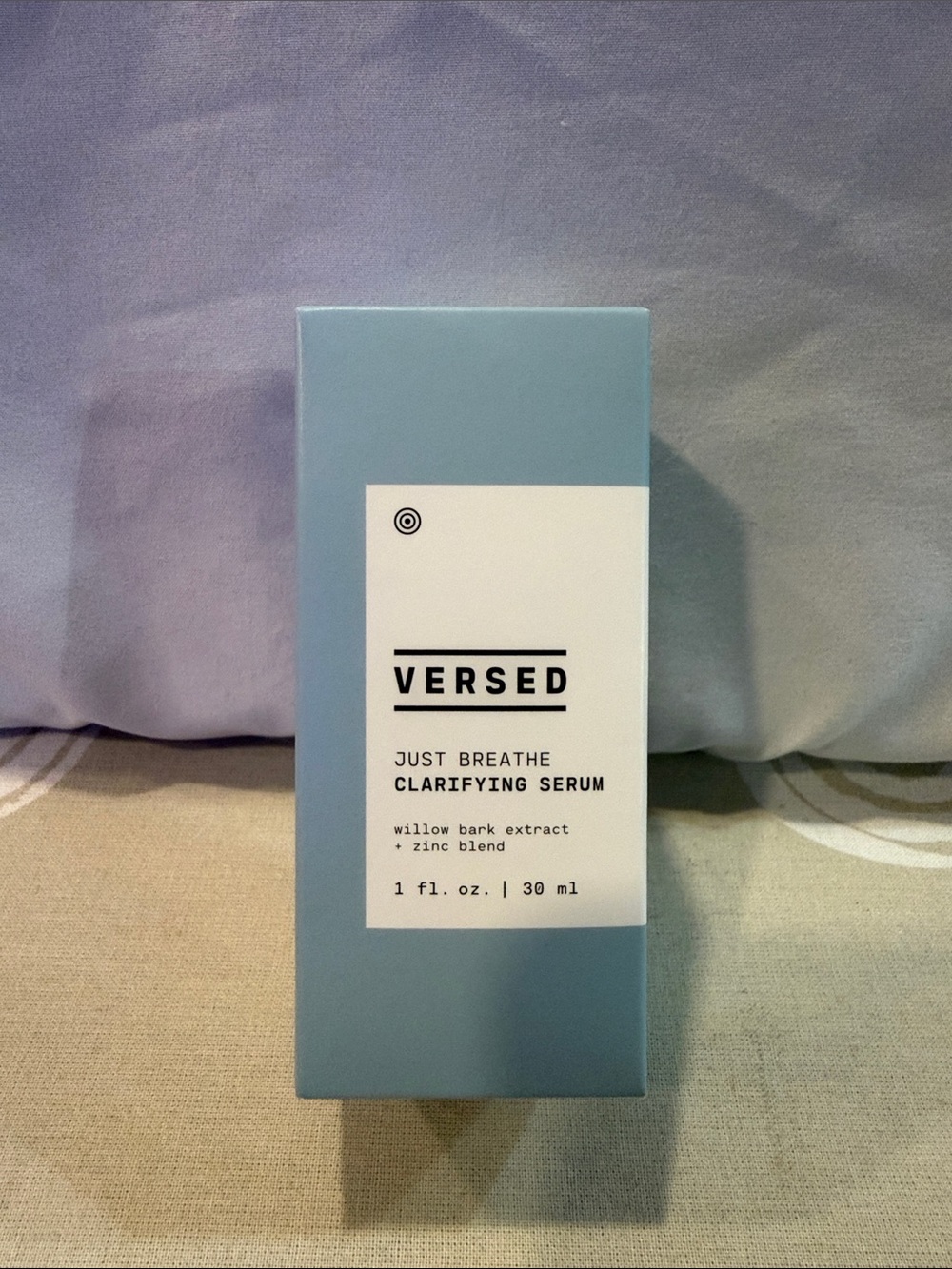 Versed Just Breathe Clarifying Serum - Light Blue